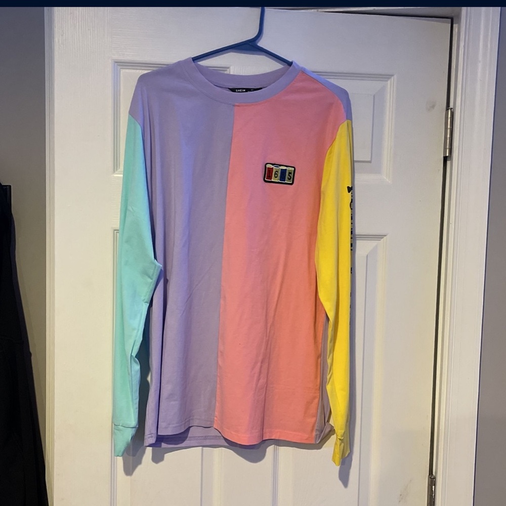 Great colorful shirt